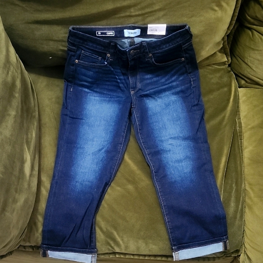 Dark Blue Denim Capri